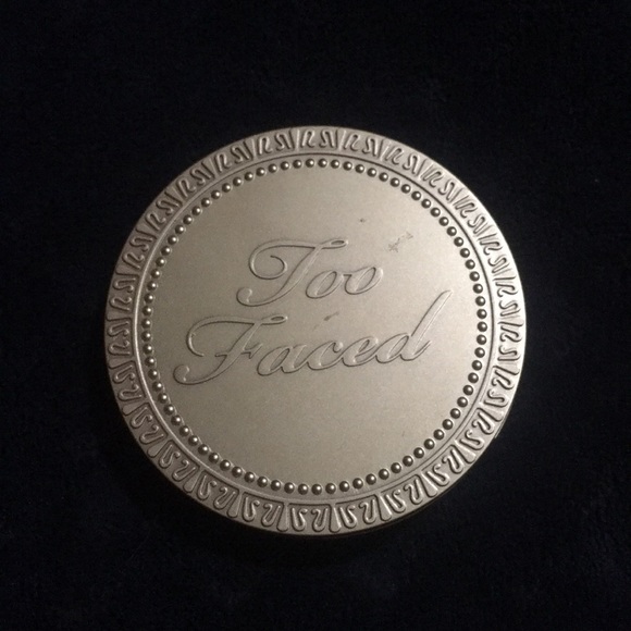 Too faced bronzer - Picture 4 of 5